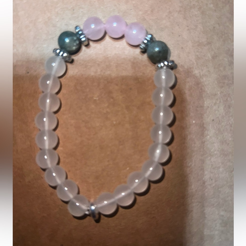 $5 NATURAL STONE BRACELET. NEW. $5 WHEN BUNDLED WITH 3 OR MORE ITEMS - Picture 3 of 16